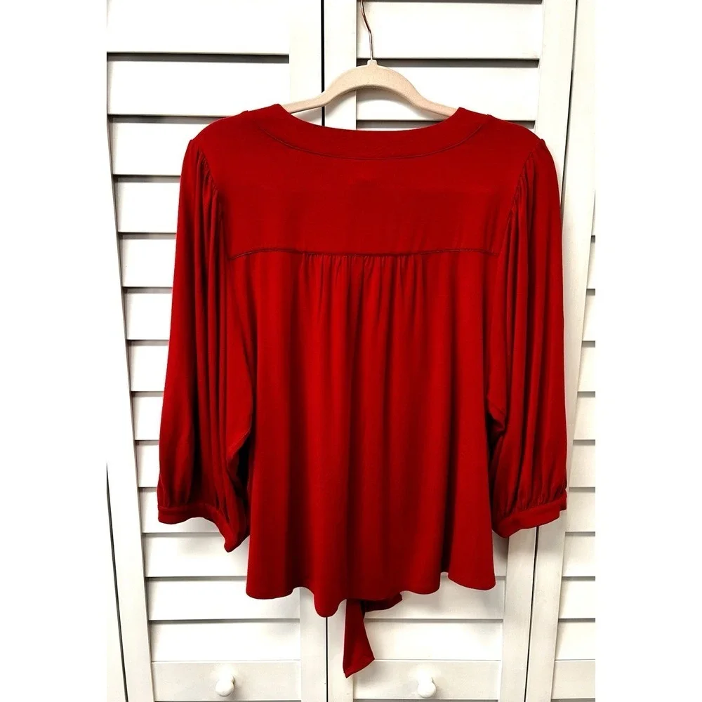 Chico's Embroidered Puff Sleeve Tie Front Stretch Top Women's Size 0 US Small - Picture 9 of 9
